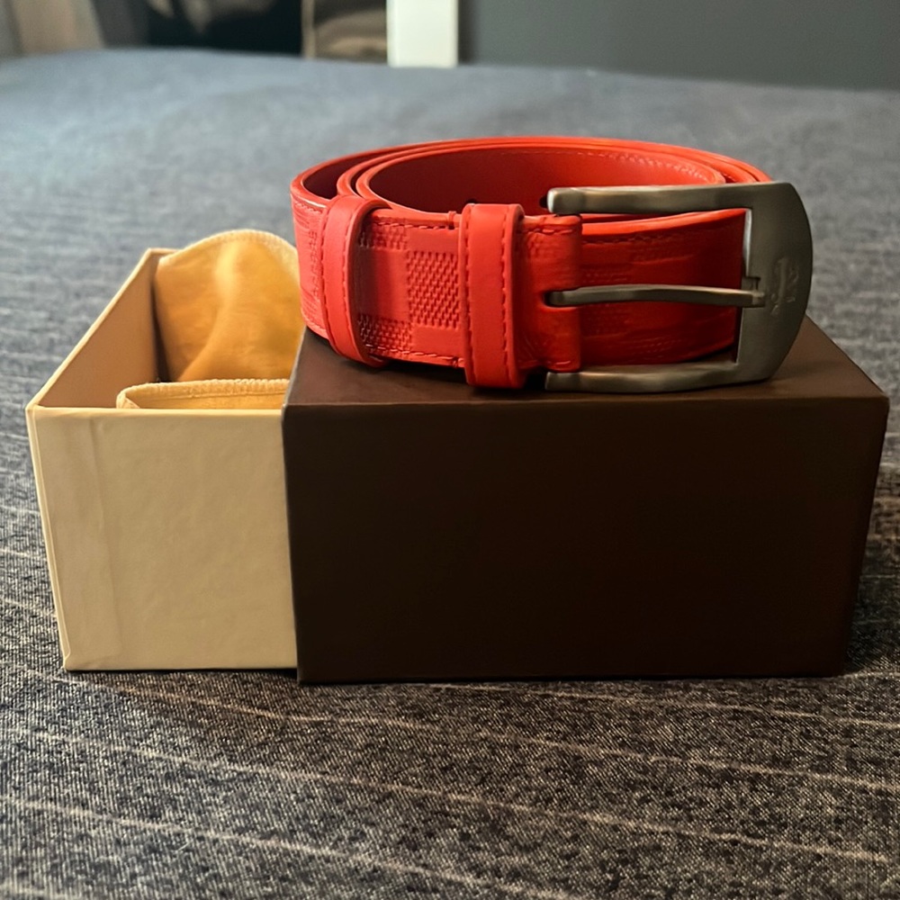 Men’s Orange Louis Vuitton Belt.